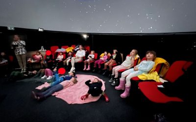 DOŽIVIMO VESOLJE! – OGLED PLANETARIJA V PODČETRTKU